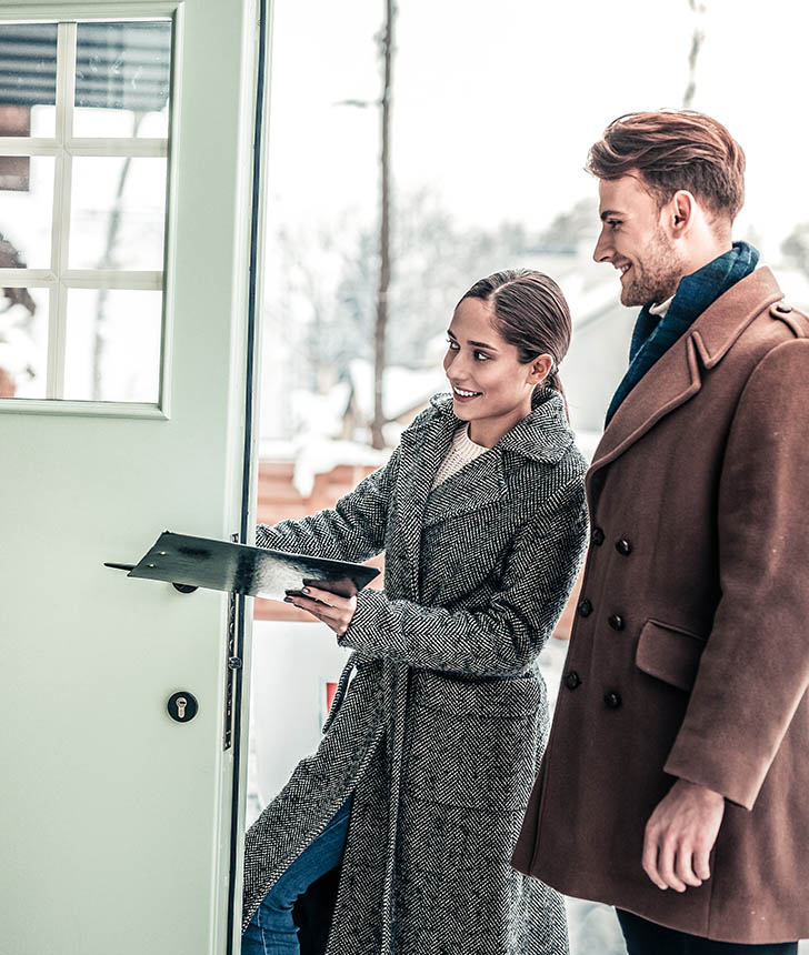 Funderar du på att sälja eller köpa hus